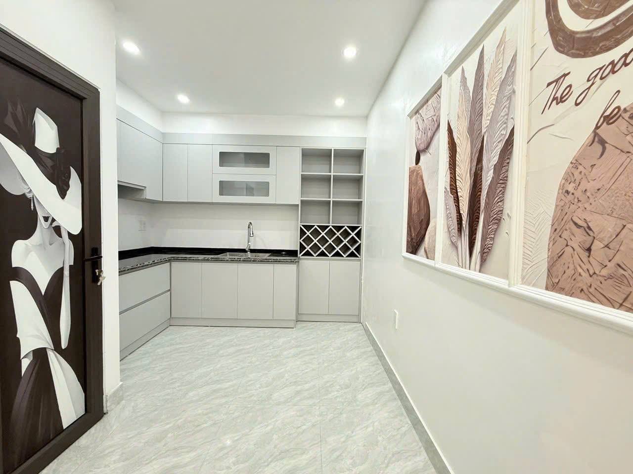 Nhà 3 Tầng – 30,1m² – Ngõ 284 Miếu Hai Xã – Giá 2,35 Tỷ