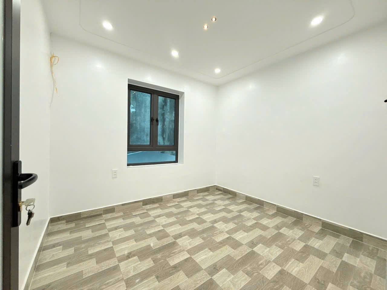 Nhà 3 Tầng – 30,1m² – Ngõ 284 Miếu Hai Xã – Giá 2,35 Tỷ
