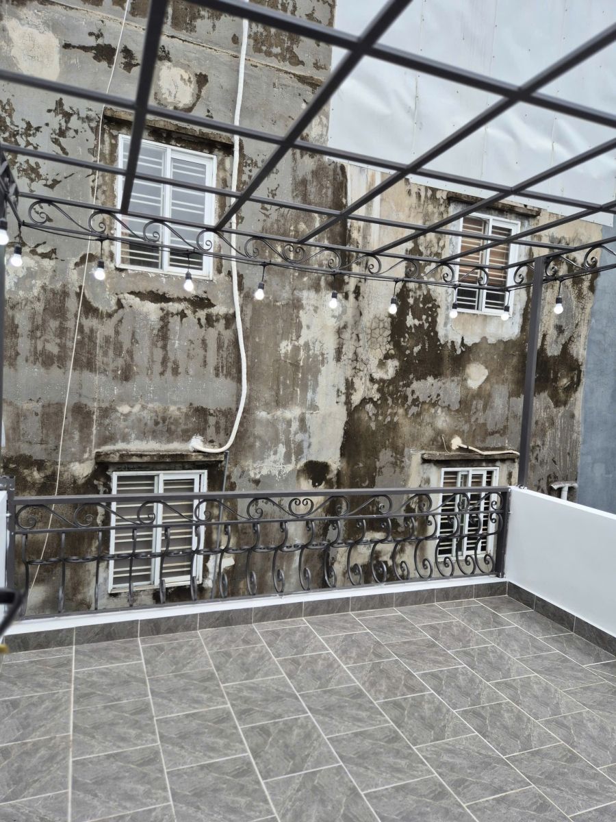 Nhà 3 Tầng – 30,1m² – Ngõ 284 Miếu Hai Xã – Giá 2,35 Tỷ