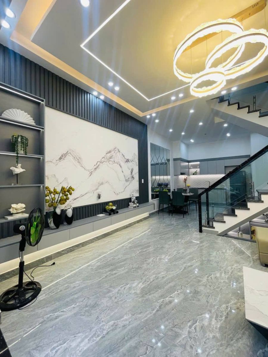 Bán Nhà Phố 3 Tầng – Trung Tâm Lạch Tray, Hải Phòng – 62m² – Giá 3,45 Tỷ