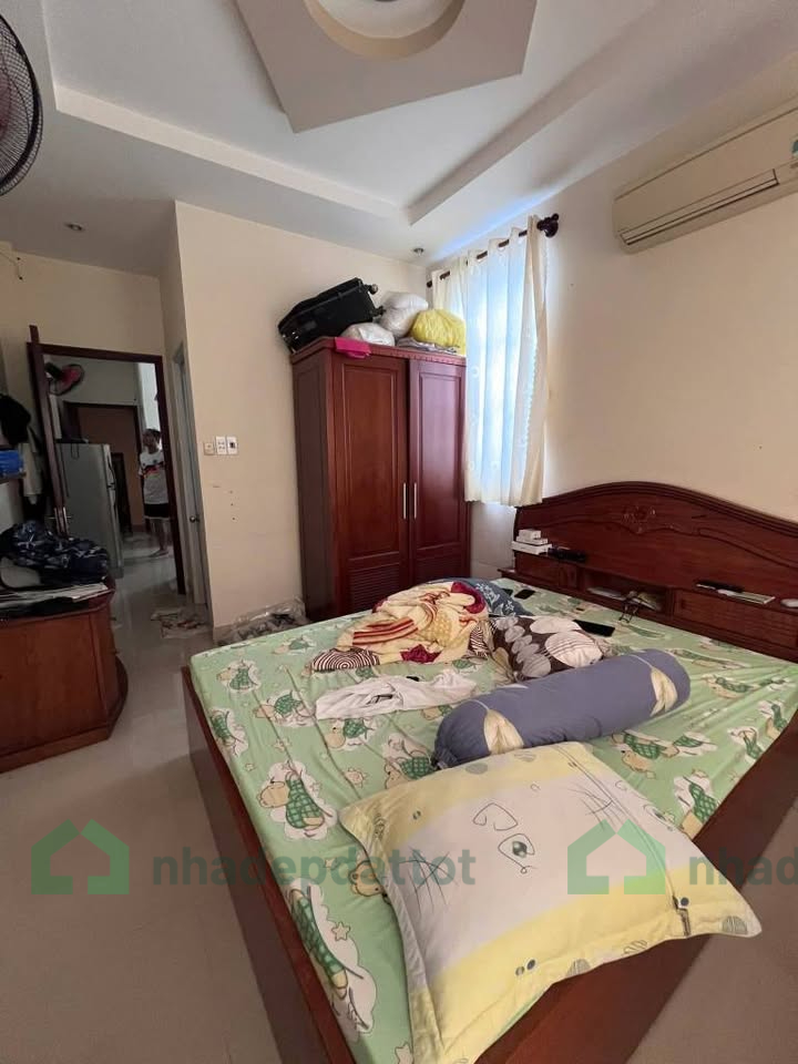 BÁN NHÀ 4 TẦNG – CÁCH MẶT TIỀN PHẠM THẾ HIỂN 20M – PHƯỜNG CHÁNH HƯNG, QUẬN 8, TP. HỒ CHÍ MINH