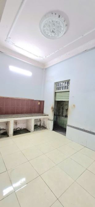 Bán nhà 1 lầu vừa ở vừa kinh doanh gần chợ Liên Ấp 123 Võ Văn Vân, Bình Chánh