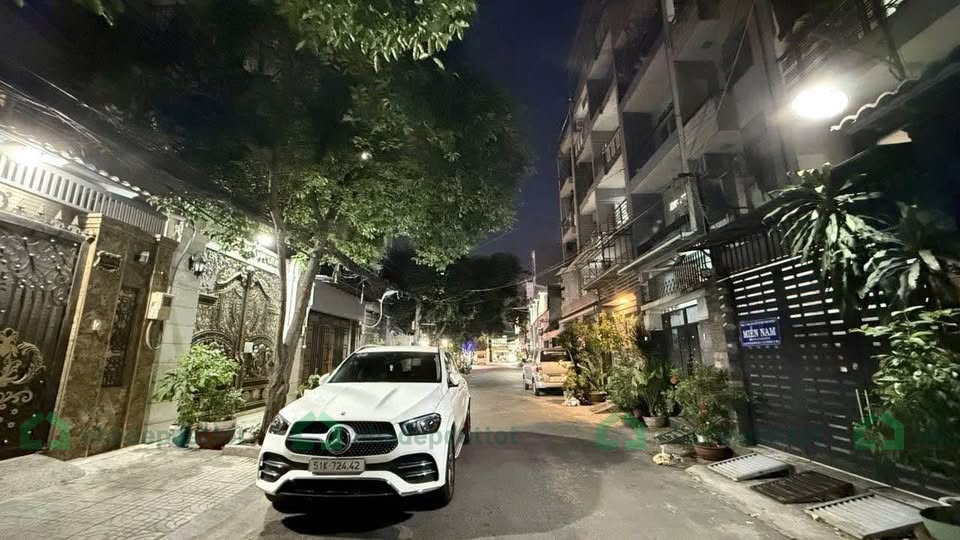 Cực phẩm nhà đẹp  - 100m2 - Trần Văn Quang, Tân Bình