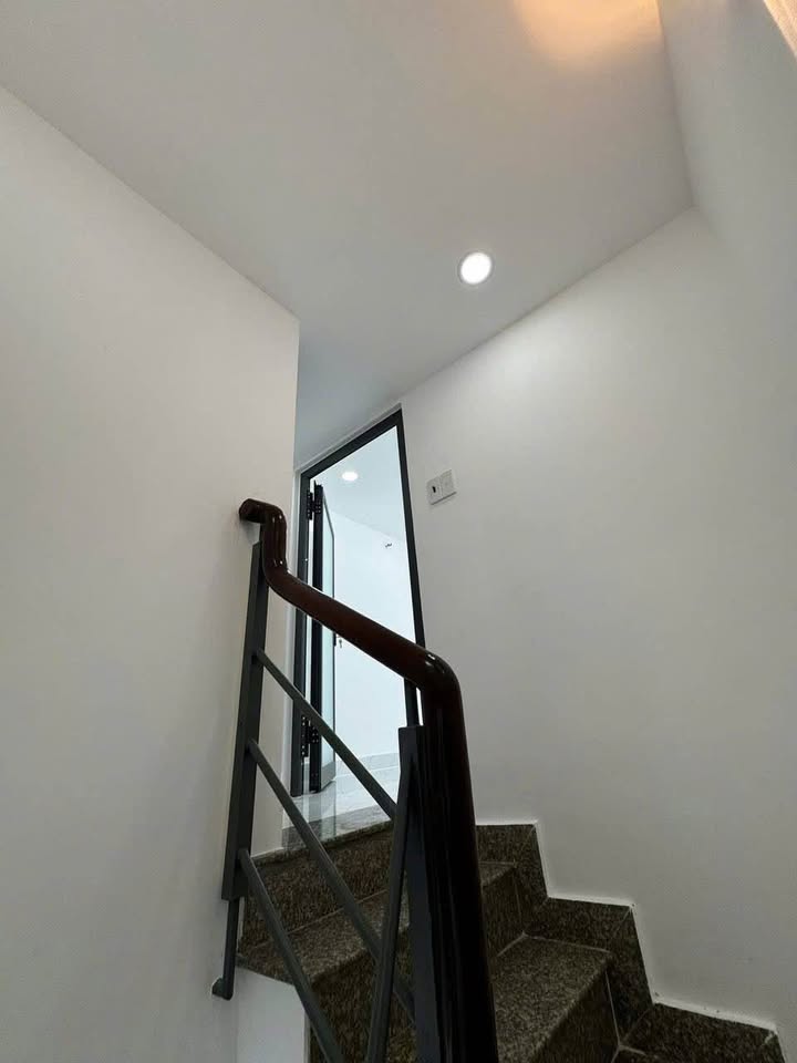 🏠 NHÀ 1 TRỆT 2 LẦU – 5 PHÒNG NGỦ – BÌNH HƯNG HÒA A, BÌNH TÂN