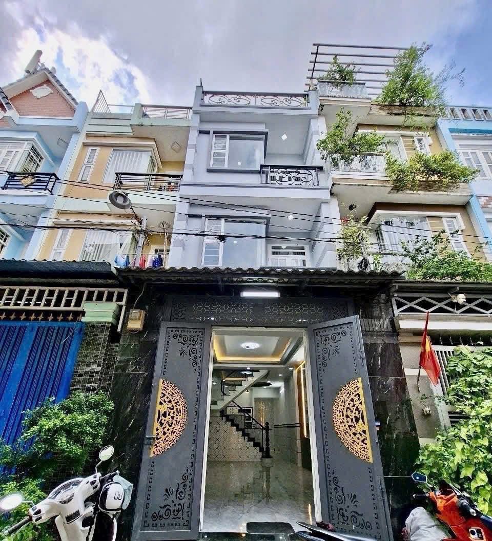 NHÀ ĐẸP LÊ VĂN QUỚI – XE HƠI NGỦ TRONG NHÀ – GIÁ CHỈ 5,9 TỶ