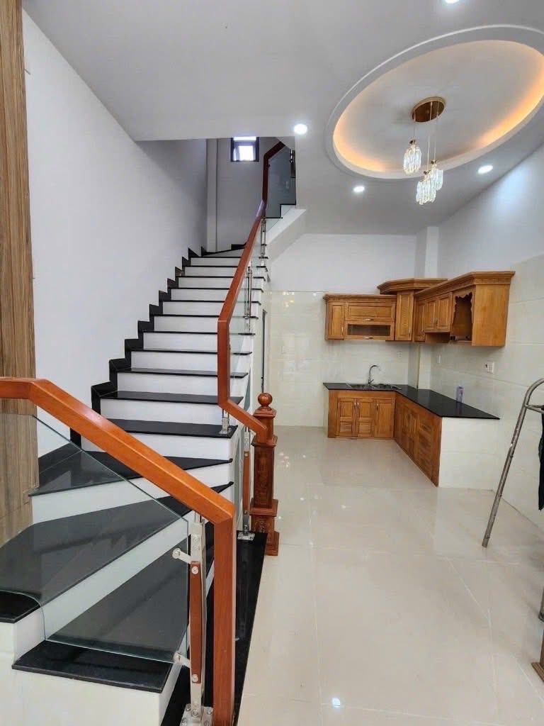 NHÀ 4 TẦNG NGAY TÊN LỬA NỐI DÀI – BÌNH TRỊ ĐÔNG – DTSD 99,9m² – GIÁ 4 TỶ 8