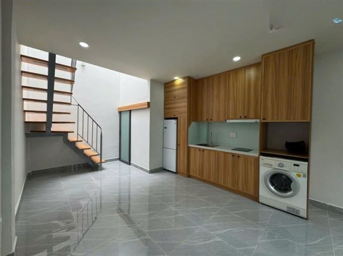 HOT 28m2- Xe hơi đỗ cửa- MT Tăng Bạt Hổ- Bình Thạnh- Chỉ 4TỈ100tr