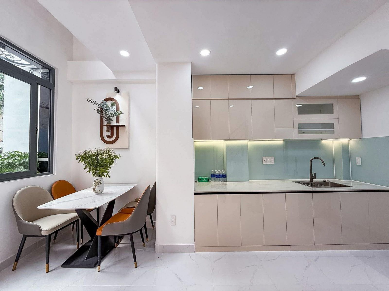 NHÀ HẺM XE HƠI – GẦN MẶT TIỀN LÊ QUANG ĐỊNH – PHƯỜNG 11, BÌNH THẠNH