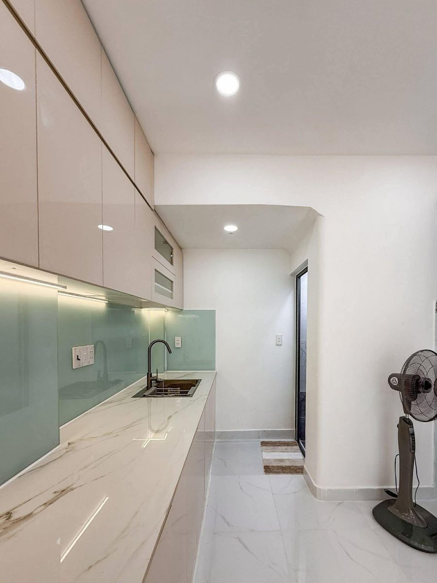 NHÀ HẺM XE HƠI – GẦN MẶT TIỀN LÊ QUANG ĐỊNH – PHƯỜNG 11, BÌNH THẠNH