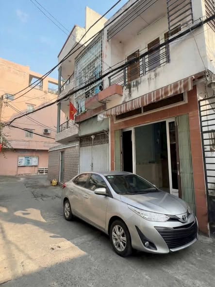 Nhà 2 MT, hẻm oto, Tăng Bạt Hổ, Bình Thạnh 4,95 tỷ - Nhà Đẹp Đất Tốt