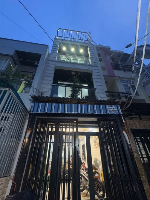 BÁN NHÀ đường NGUYỄN LÂM, Quận BÌNH THẠNH Dt: 3,5m x 10m. Giá rẻ 5,85 tỷ