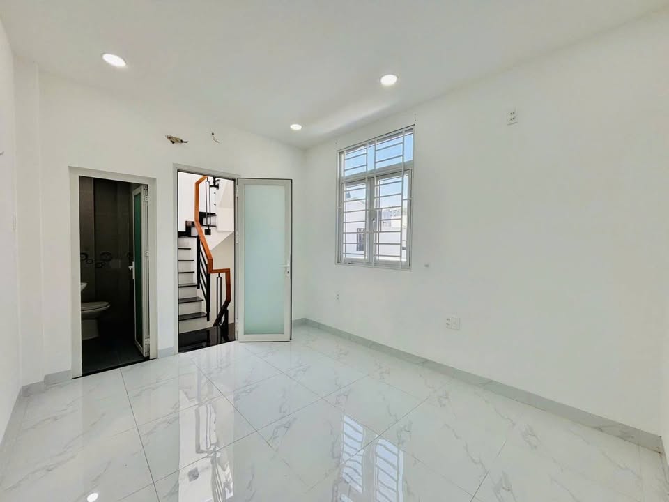 Bán nhà Nguyễn Kiệm P.3 Gò Vấp – 3 tầng BTCT – Gần BV 175 – Giá 4,2 tỷ TL