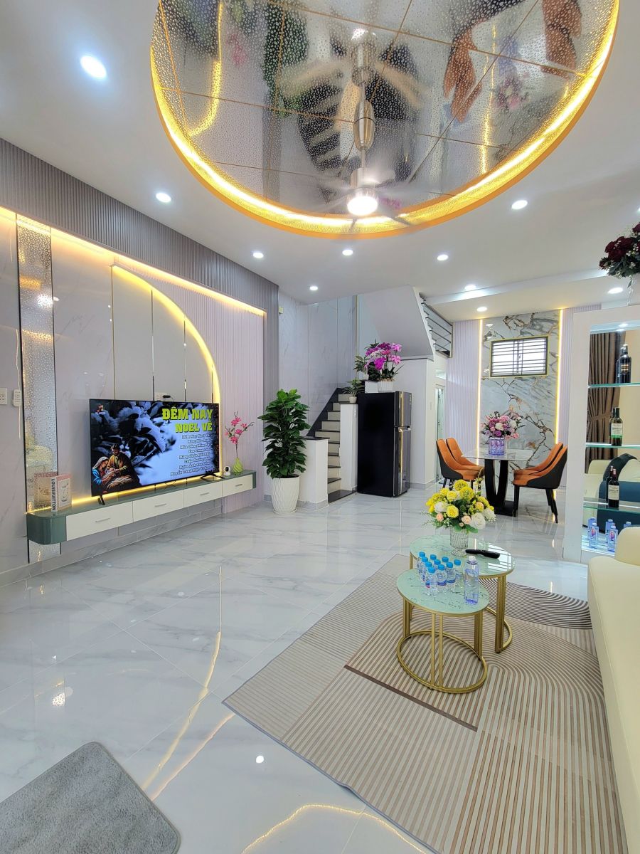 BÁN NHÀ ĐẸP ĐƯỜNG PHẠM VĂN CHIÊU – PHƯỜNG 8
