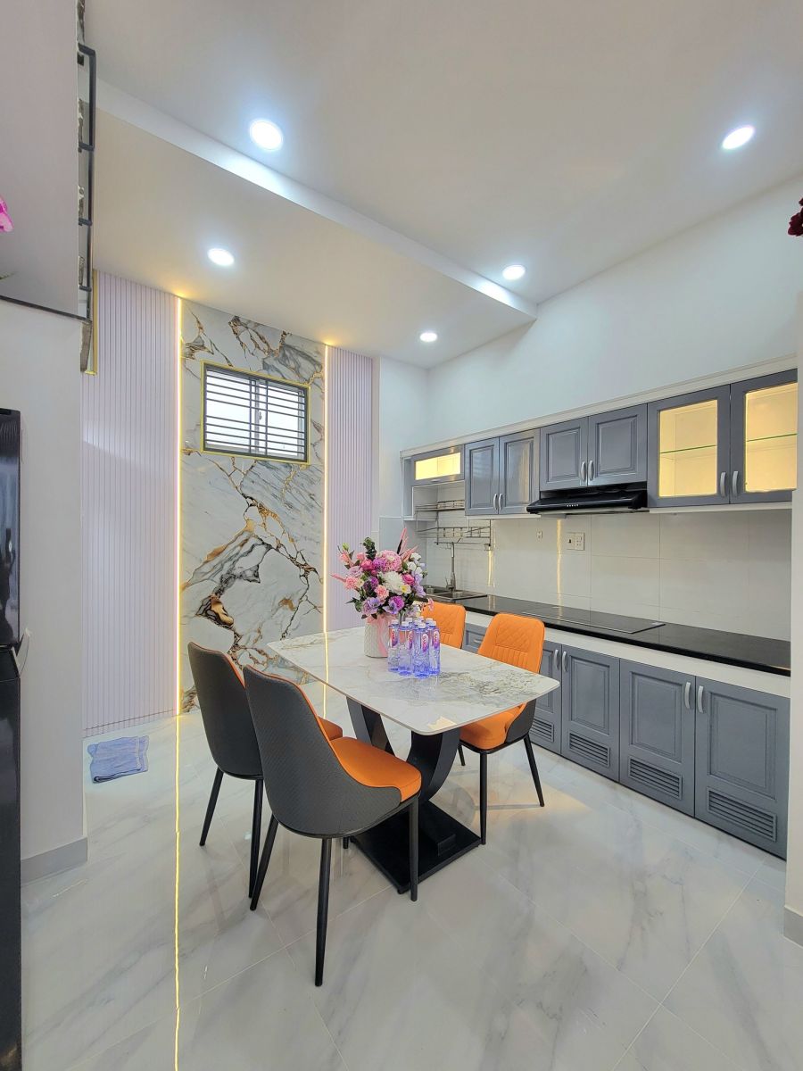 BÁN NHÀ ĐẸP ĐƯỜNG PHẠM VĂN CHIÊU – PHƯỜNG 8