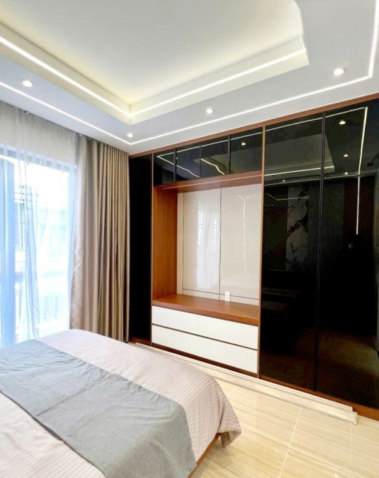 MẶT TIỀN KINH DOANH - ĐƯỜNG SỐ 9, P8, GÒ VẤP – 2 TẦNG MỚI ĐẸP - GẦN CV LÀNG HOA – CHỈ 6 TỶ
