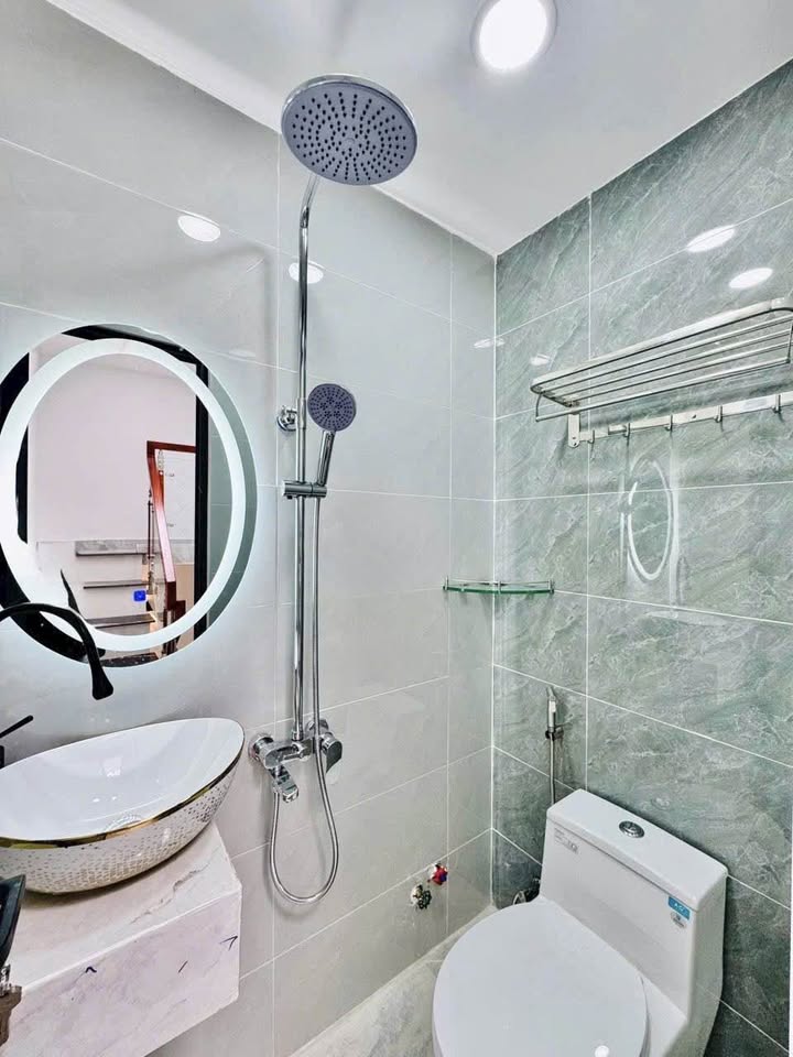 Nhà đẹp xách Vali vào ở ngay toạ lạc tại đường số 19 - phường 8, Gò Vấp