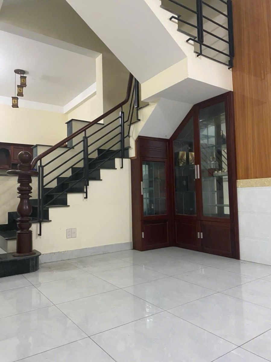 Cần Bán Gấp Nhà Phố - Phường Thông Tây Hội _TpHCM