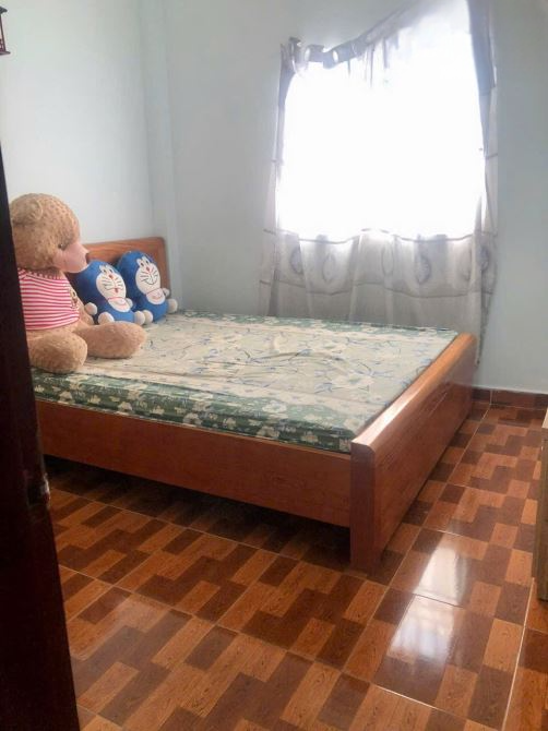 Bán nhà Lê Văn Thọ p11 DT:3,3x11 3 lầu 4pn, giá : 4,9 ty TL