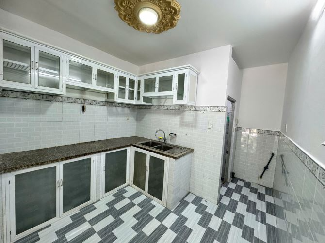 BÁN NHÀ HẺM XE HƠI 1368 LÊ VĂN LƯƠNG PHƯỚC KIỂN NHÀ BÈ