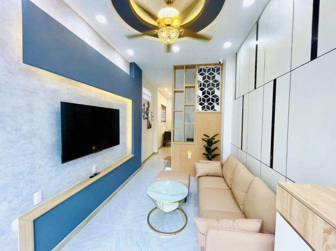 Nhà Mặt Tiền Kinh Doanh Nguyễn Trọng Tuyển Q. Phú Nhuận Giá 6 Tỷ 8