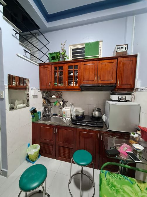NHÀ 2 TẦNG MẶT PHỐ 3 MẶT TIỀN TRẦN KẾ XƯƠNG, PHÚ NHUẬN. KINH DOANH ĐỈNH.