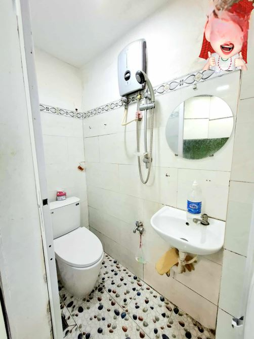 Nhà Trần Đình Xu_ Q1. DT 27m2; 2 tầng. Ngang 3.2m/3.4m x dài 8.5m. Giá 3.8 tỷ
