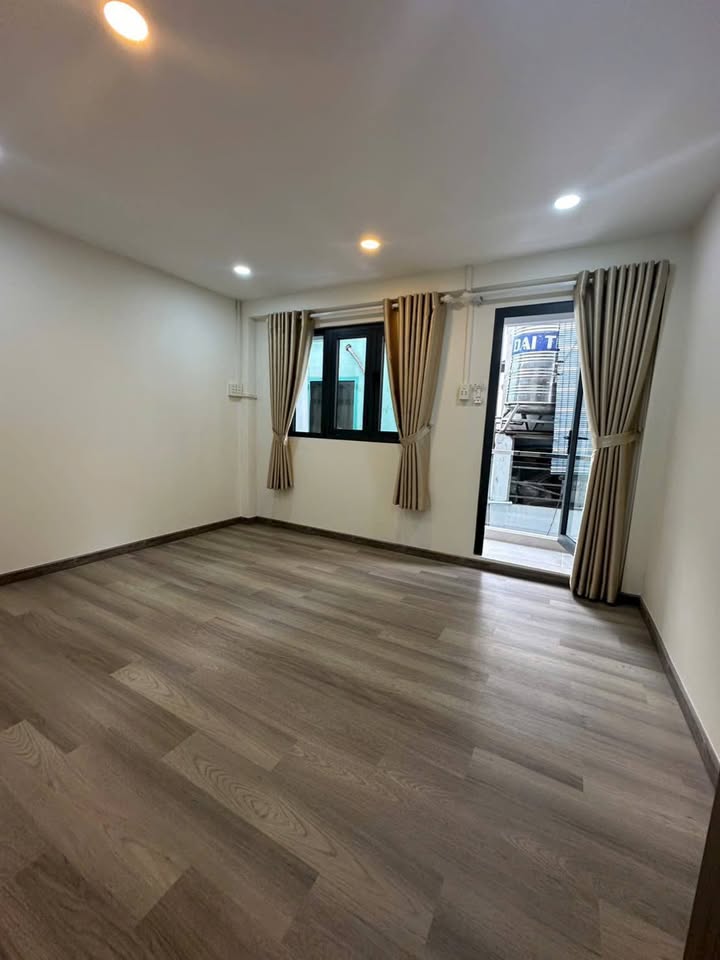 Bán nhà 3 tầng - Trần Quang Khải - Đặng Dung - Quận 1