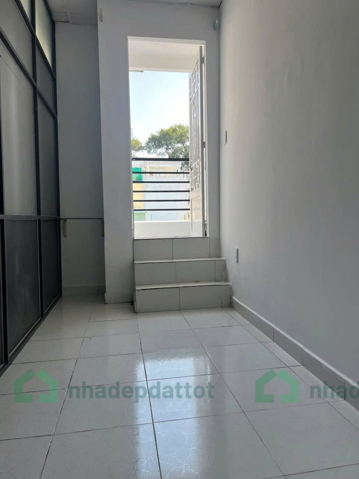 Nhà mới 3 tầng - Quận 1 - 21,7m2 - 4,8 tỷ