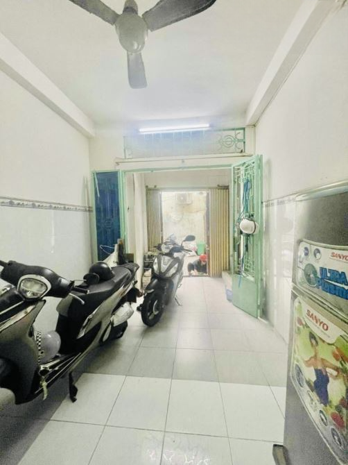 BÁN NHÀ TRẦN QUANG KHẢI, TÂN ĐỊNH, QUẬN 1, DTSD 40M2, 3 TẦNG 2 PHÒNG NGỦ, GIÁ CHỈ 3.6 TỶ