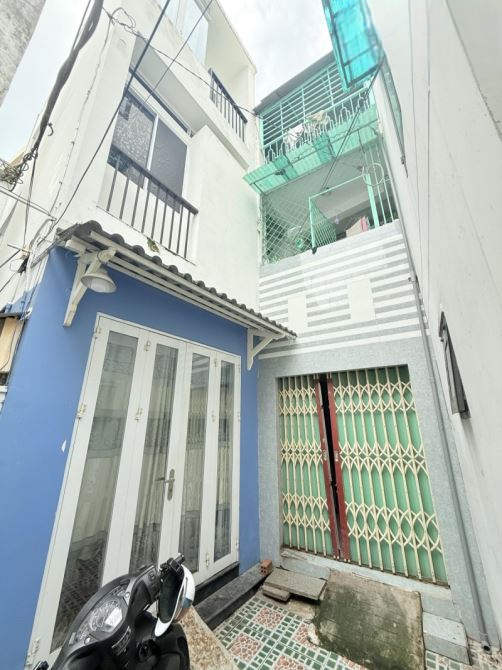 BÁN NHÀ TRẦN QUANG KHẢI, TÂN ĐỊNH, QUẬN 1, DTSD 40M2, 3 TẦNG 2 PHÒNG NGỦ, GIÁ CHỈ 3.6 TỶ