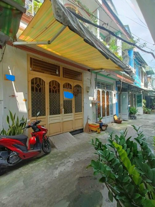 Bán nhà Q.10 hẻm 122/ đường Ngô Gia Tự P.9 giá 3,9 tỷ /30m2 1 lầu sổ hồng