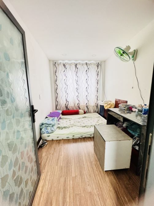 Chỉ hơn 3 tỷ. Nhà 4 tầng đầy đủ công năng gồm 2pn. ST. Hẻm thông Điện Biên Phủ. Q10