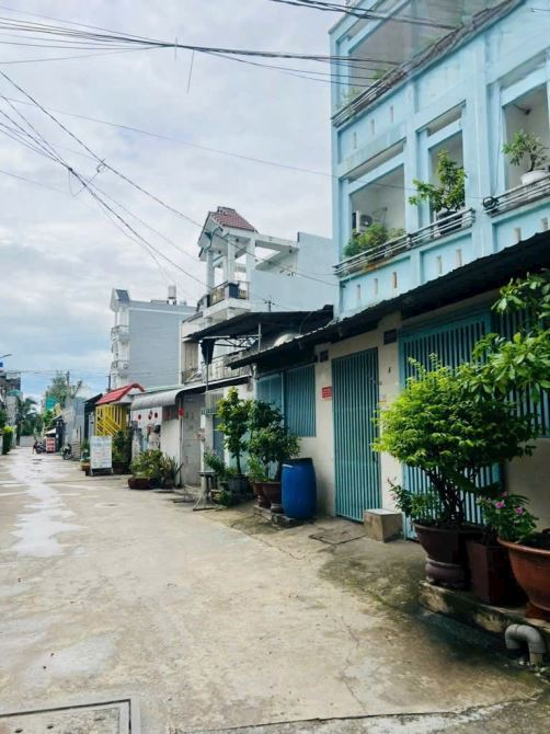 Bán nhà 3 Tầng Lê Văn Khương– Hiệp Thành- Q12-dt 70m2(5×14) giá 5.7 tỷ