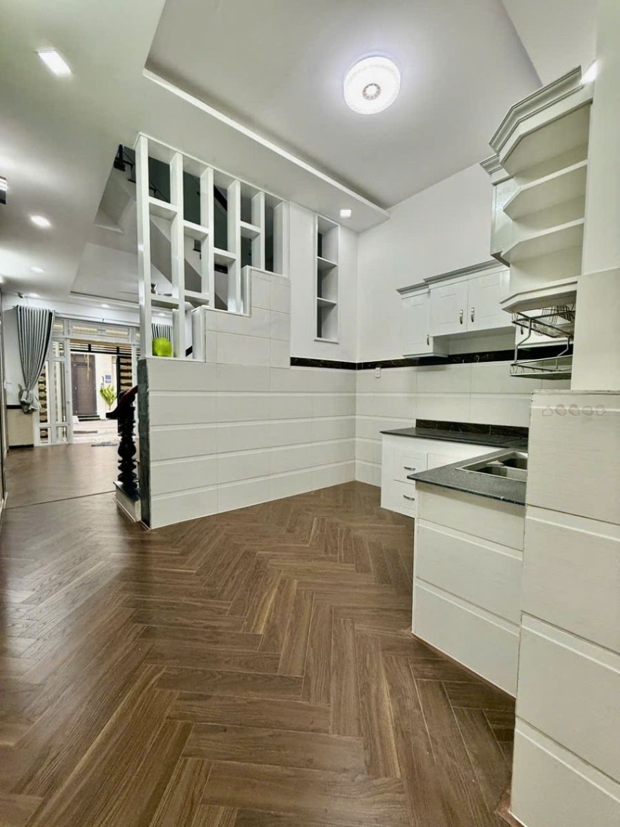 NHÀ PHỐ 4 TẦNG - KHU PHÂN LÔ VIP - HIỆP THÀNH - GIÁ RẺ CHỈ 5.97 tỷ
