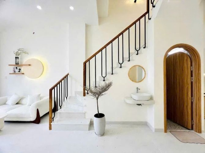 BÁN NHÀ TRƯƠNG THỊ HOA,3 TẦNG, 50M2, GIÁ 5 TỶ