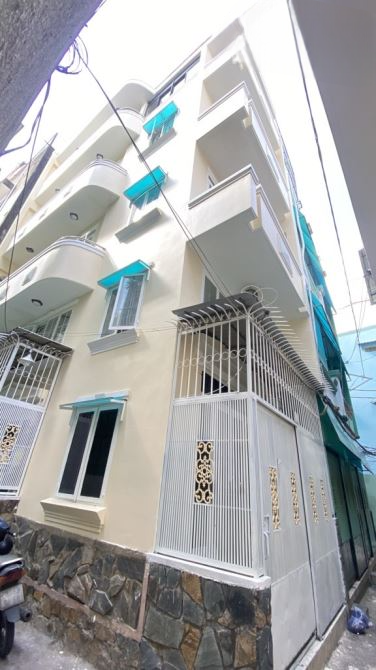 Bán nhà căn góc Lý Chính Thắng Q.3, 5 tầng, nở hậu tài lộc, nhỉnh 7 tỷ