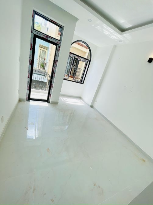 BÁN NHÀ SIÊU ĐẸP 4 TẦNG MỚI 100% DTSD 150M2 Tôn THẤT THUYẾT P.4 Q.4 GIÁ CHÍNH CHỦ 7TY950