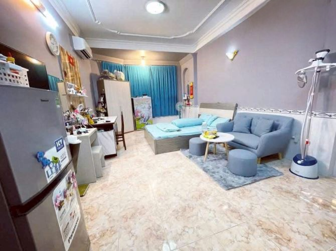 MẶT TIỀN ĐƯỜNG SỐ Q.4 DTSD 280m2 XE HƠI TRONG NHÀ NHỈNH 15TỶ