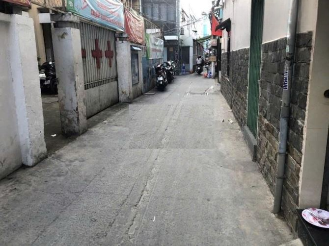 RẤT NGỘP NÊN GẤP BÁN NHÀ 2 MẶT TIỀN - 3 TẦNG - NGANG 5M - GẦN 50M2 - TT Q4 - CHỈ 4.3 TỶ