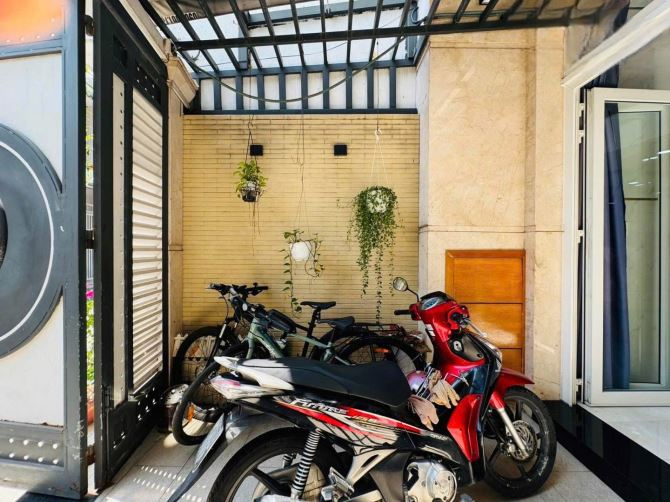 BÁN NHÀ DÒNG TIỀN CHO THUÊ 26 TRIỆU NGAY TRẦN HƯNG ĐẠO,P2,QUẬN 5-GIÁ:4TỶ890/67,5M2(4,5X15)