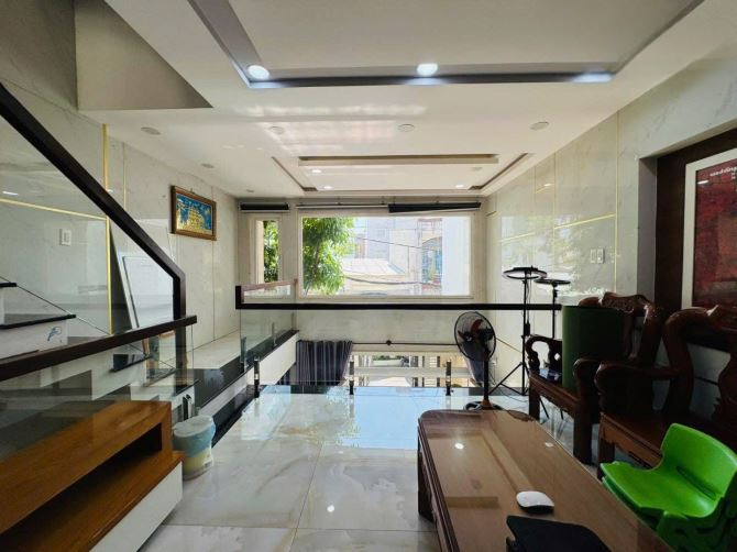 BÁN NHÀ DÒNG TIỀN CHO THUÊ 26 TRIỆU NGAY TRẦN HƯNG ĐẠO,P2,QUẬN 5-GIÁ:4TỶ890/67,5M2(4,5X15)