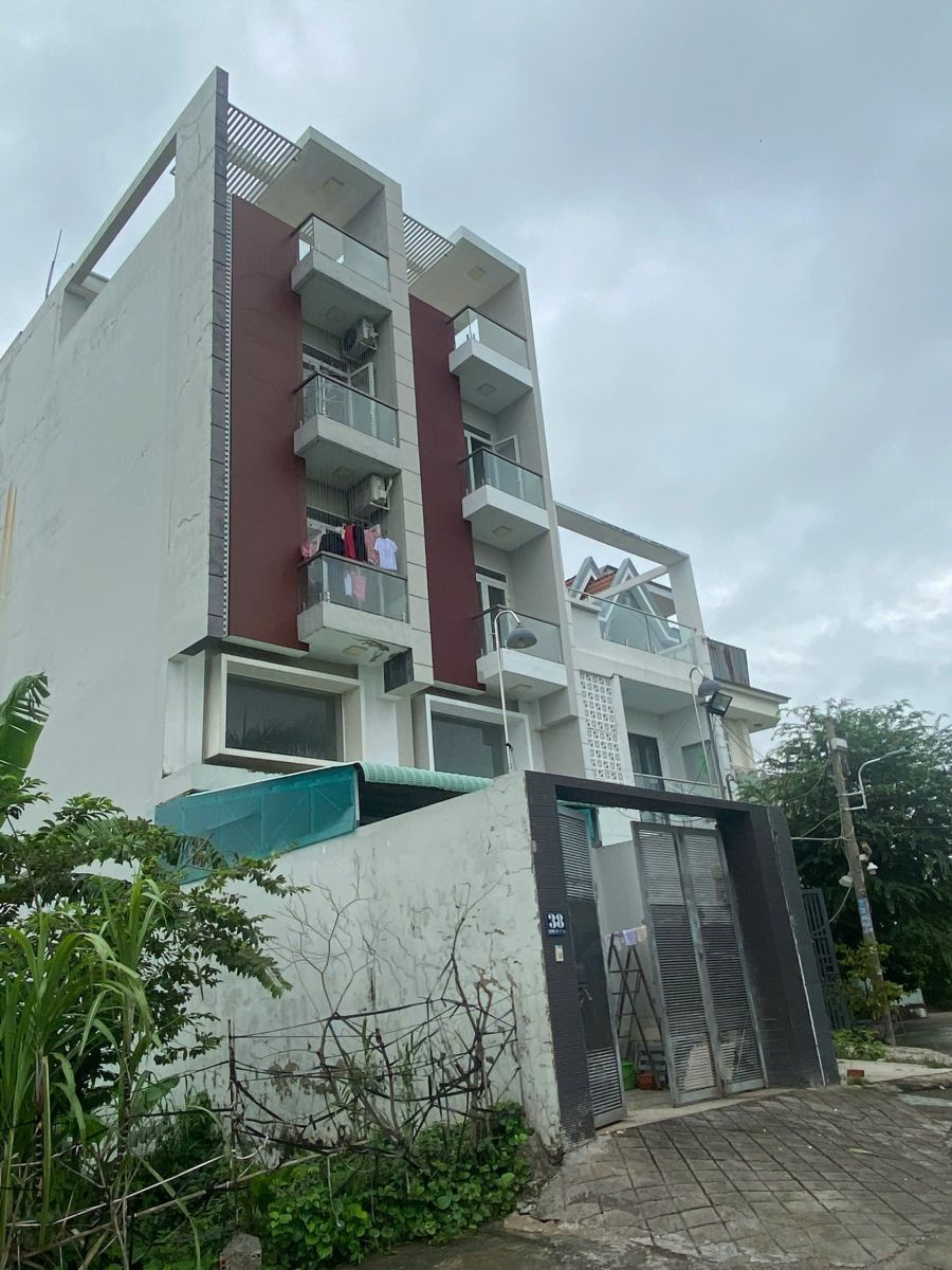 Tọa độ ĐẸP Q.8! Nhà 4 tầng 91.4m², pháp lý chính chủ. Bán nhanh, liên hệ Bác Hậu 0903363447.