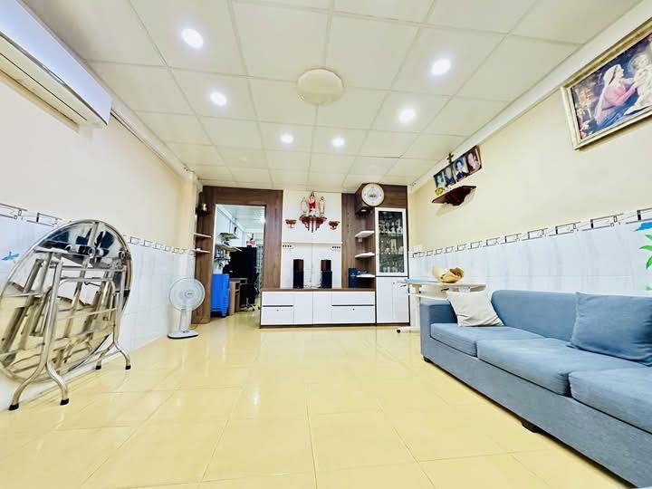 🏡 BÁN NHÀ PHẠM THẾ HIỂN – PHƯỜNG 6, QUẬN 8 | 2 MẶT HẺM – XE HƠI TỚI NHÀ