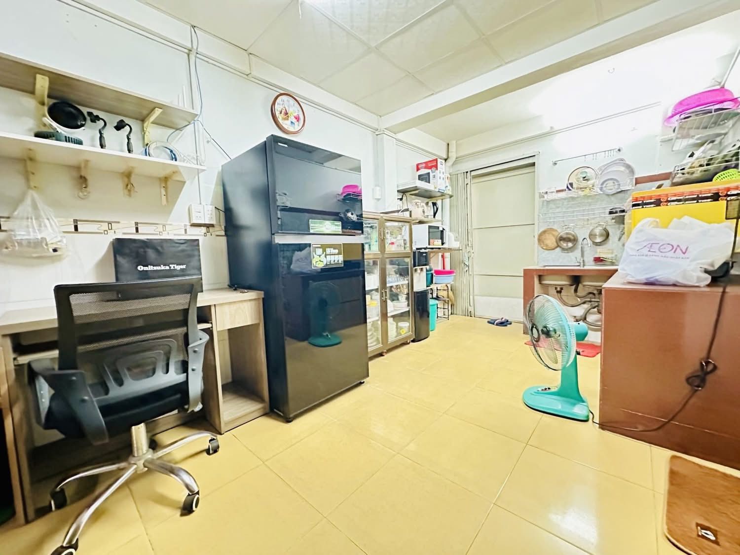 🏡 BÁN NHÀ PHẠM THẾ HIỂN – PHƯỜNG 6, QUẬN 8 | 2 MẶT HẺM – XE HƠI TỚI NHÀ