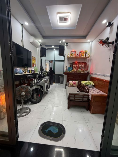 Nhà bán hẻm 657 Ba Đình P.Chánh Hưng Quận 08 Hoàn Công Đầy Đủ giá cả chỉ 3 tỷ 8 TL