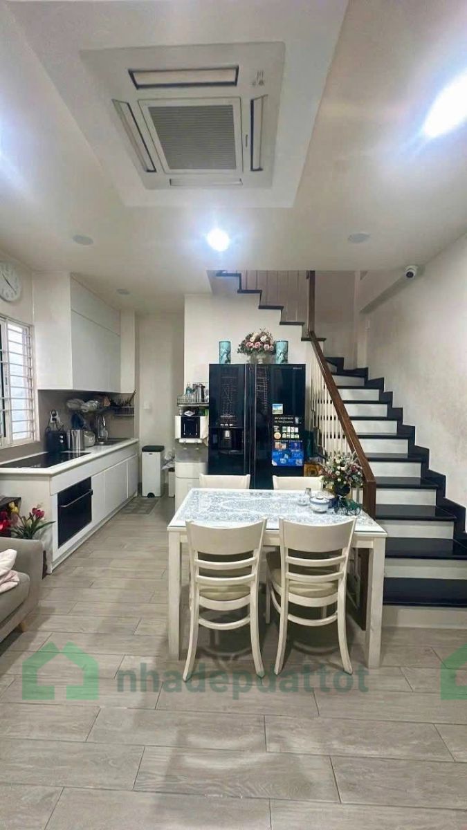 Nhà đẹp Nguyễn Đình Khơi, P4, Tân Bình – Hẻm 3m, sát xe hơi - 5,05 tỷ