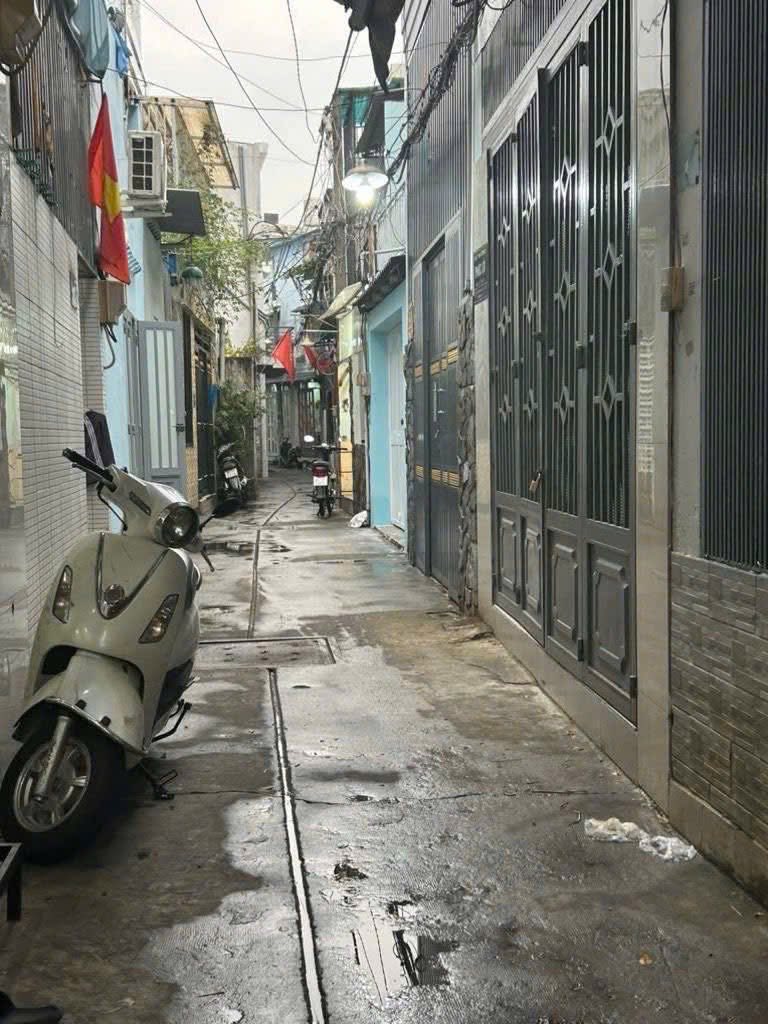 BÁN NHÀ PHẠM VĂN BẠCH - TÂN BÌNH - NHÀ ĐẸP GIÁ TỐT