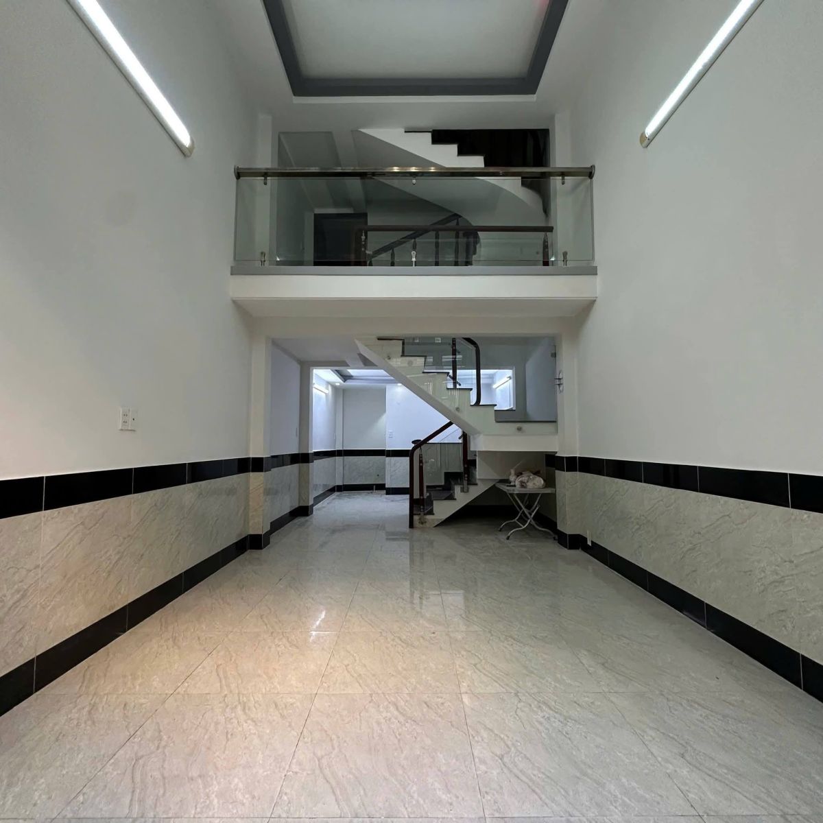 BÁN NHÀ HUỲNH VĂN NGHỆ, PHƯỜNG 15, QUẬN TÂN BÌNH