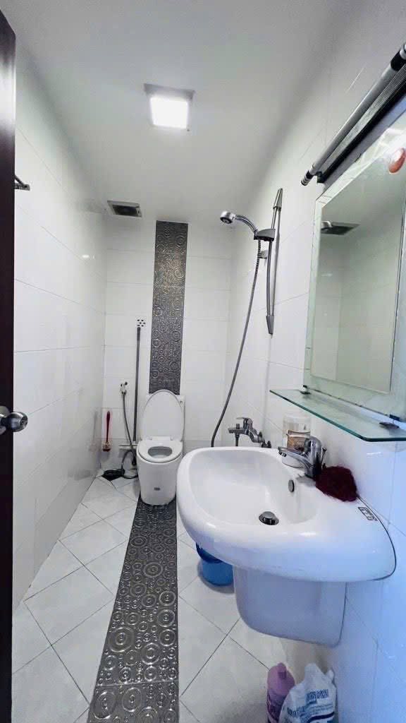 BÁN NHÀ PHẠM VĂN BẠCH - TÂN BÌNH - NHÀ ĐẸP GIÁ TỐT
