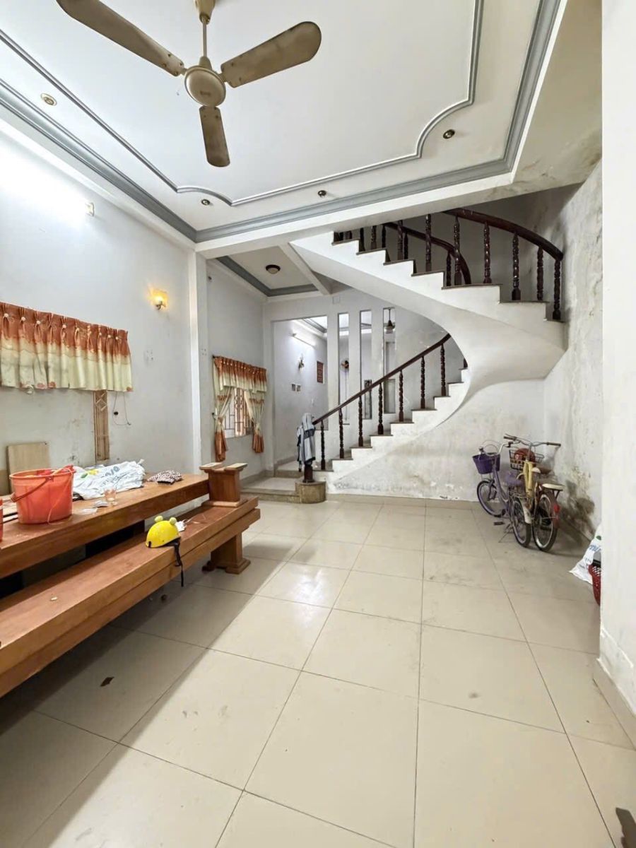 🏡 BÁN NHÀ GẦN MẶT TIỀN LẠC LONG QUÂN – P.8 – TÂN BÌNH